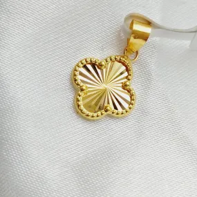 18K Clover Pendant