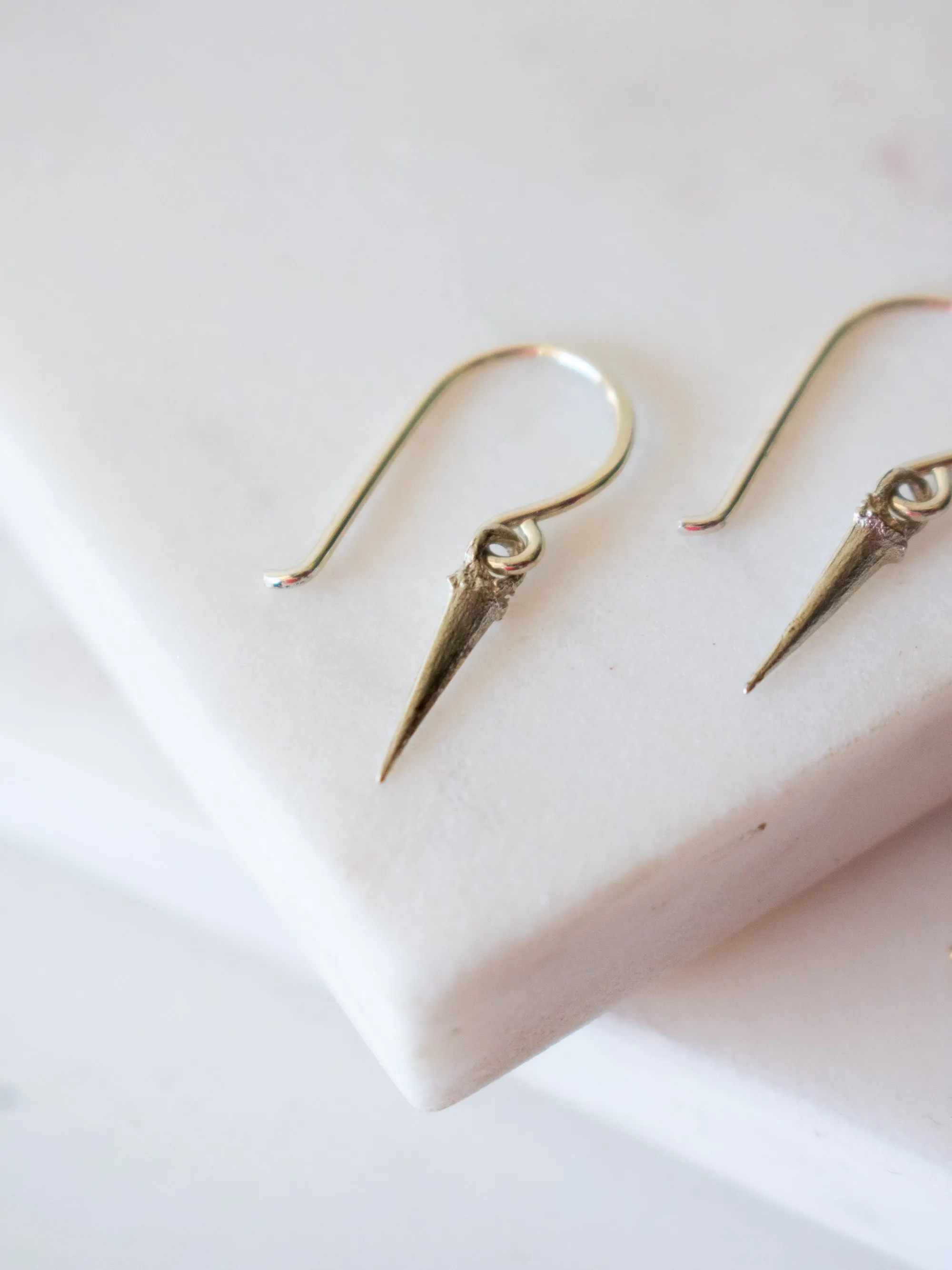 Catbrier Mini Earrings