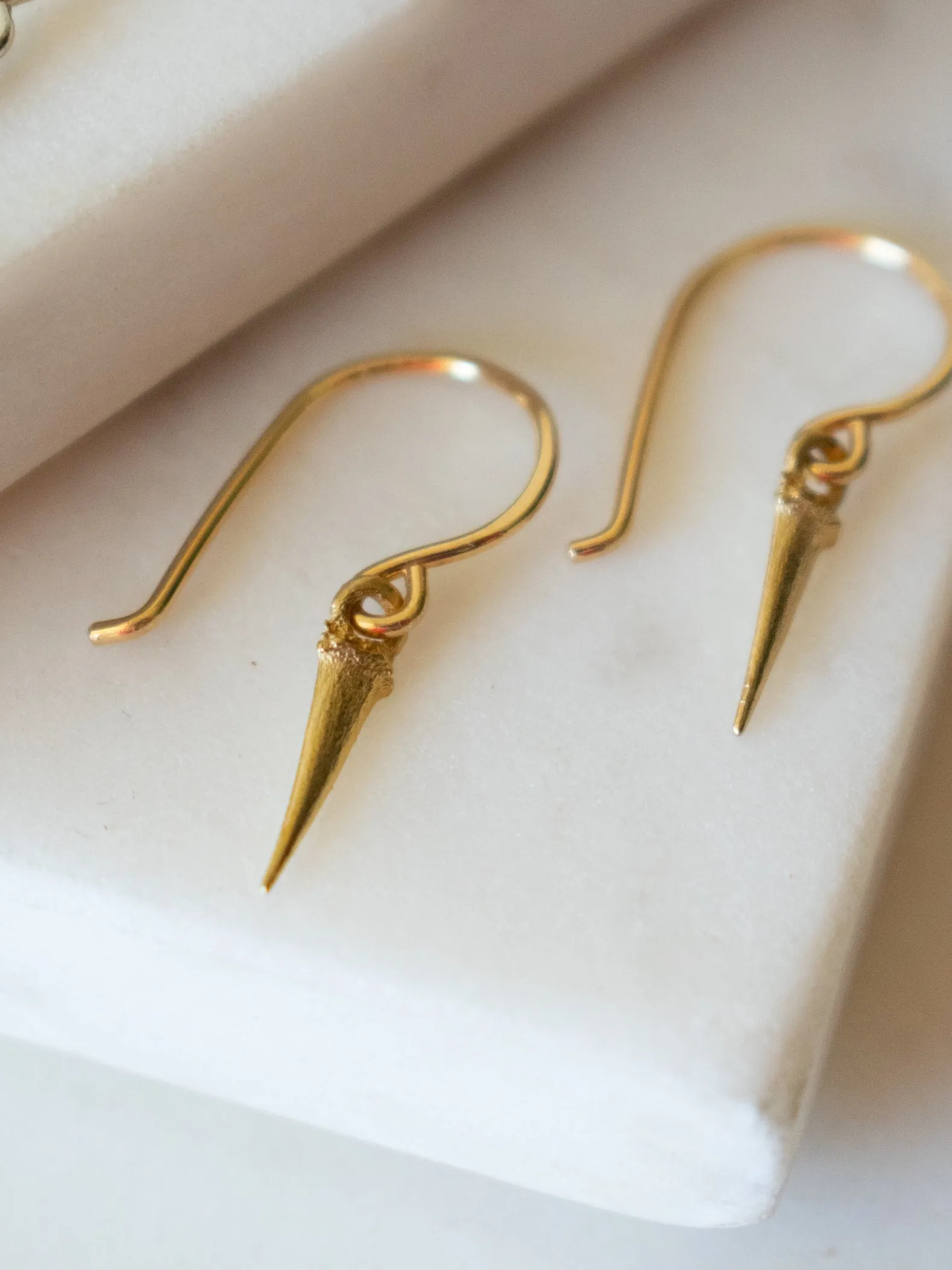 Catbrier Mini Earrings