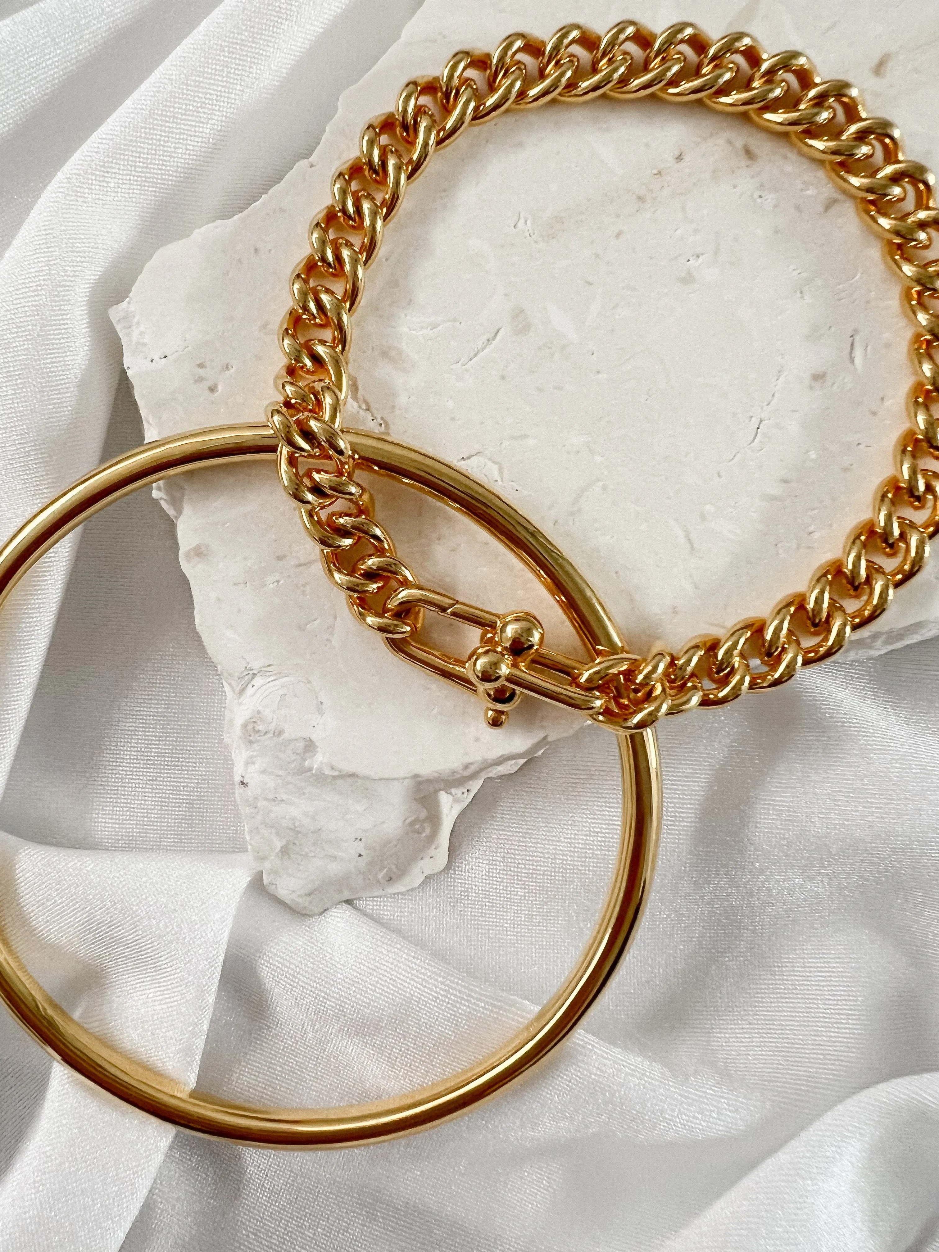 Classic Gold Bangle