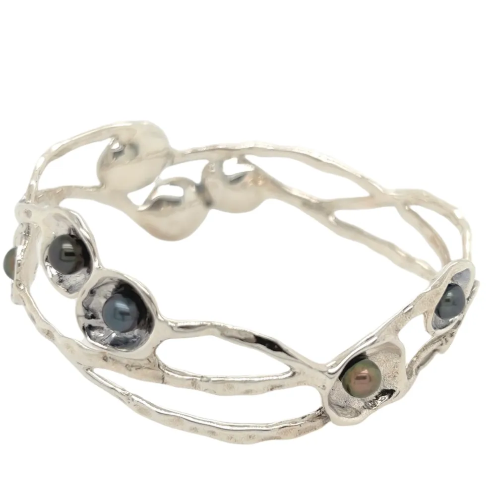 Designer Silver And Pearl Bangle L237