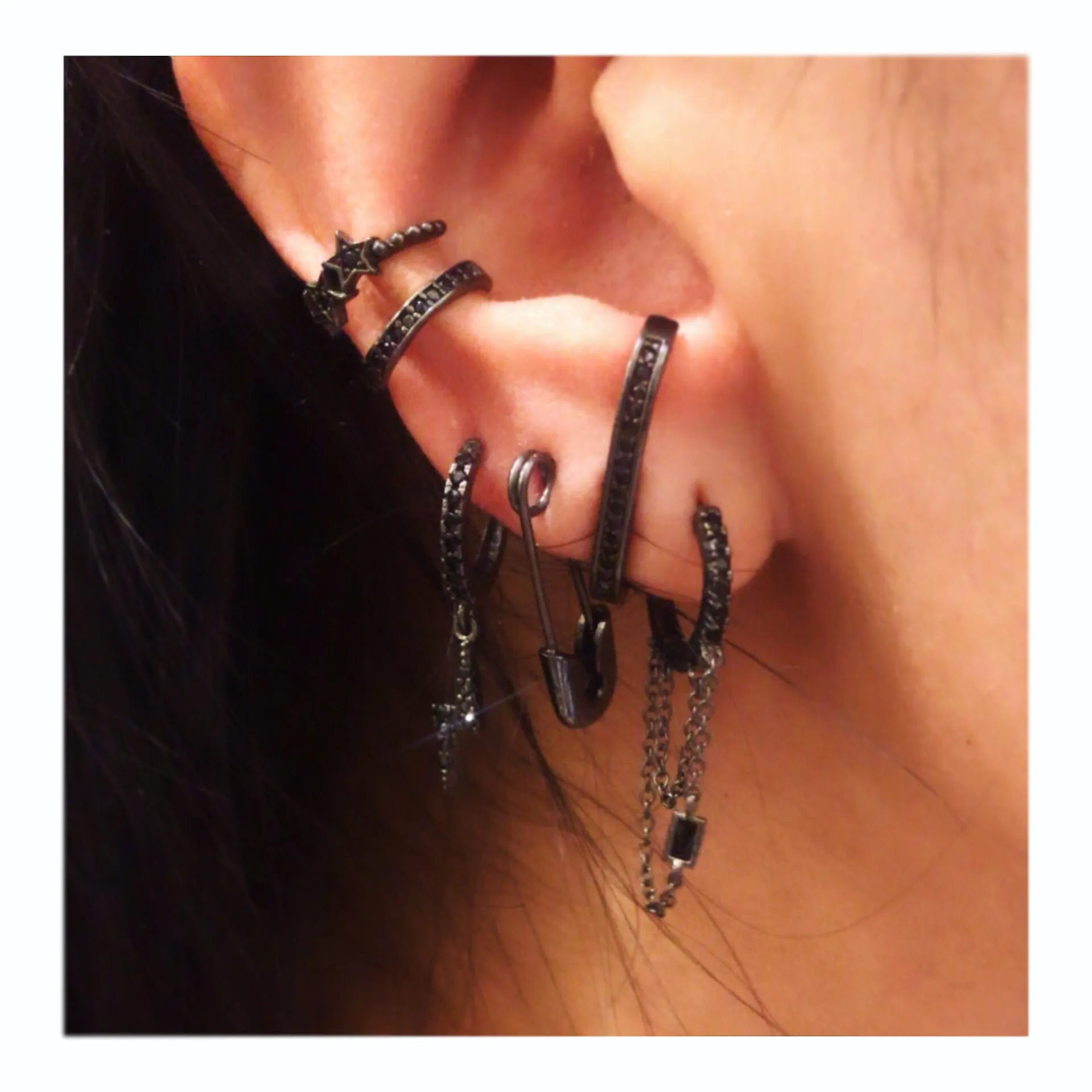 Maria Pave Ear Cuff