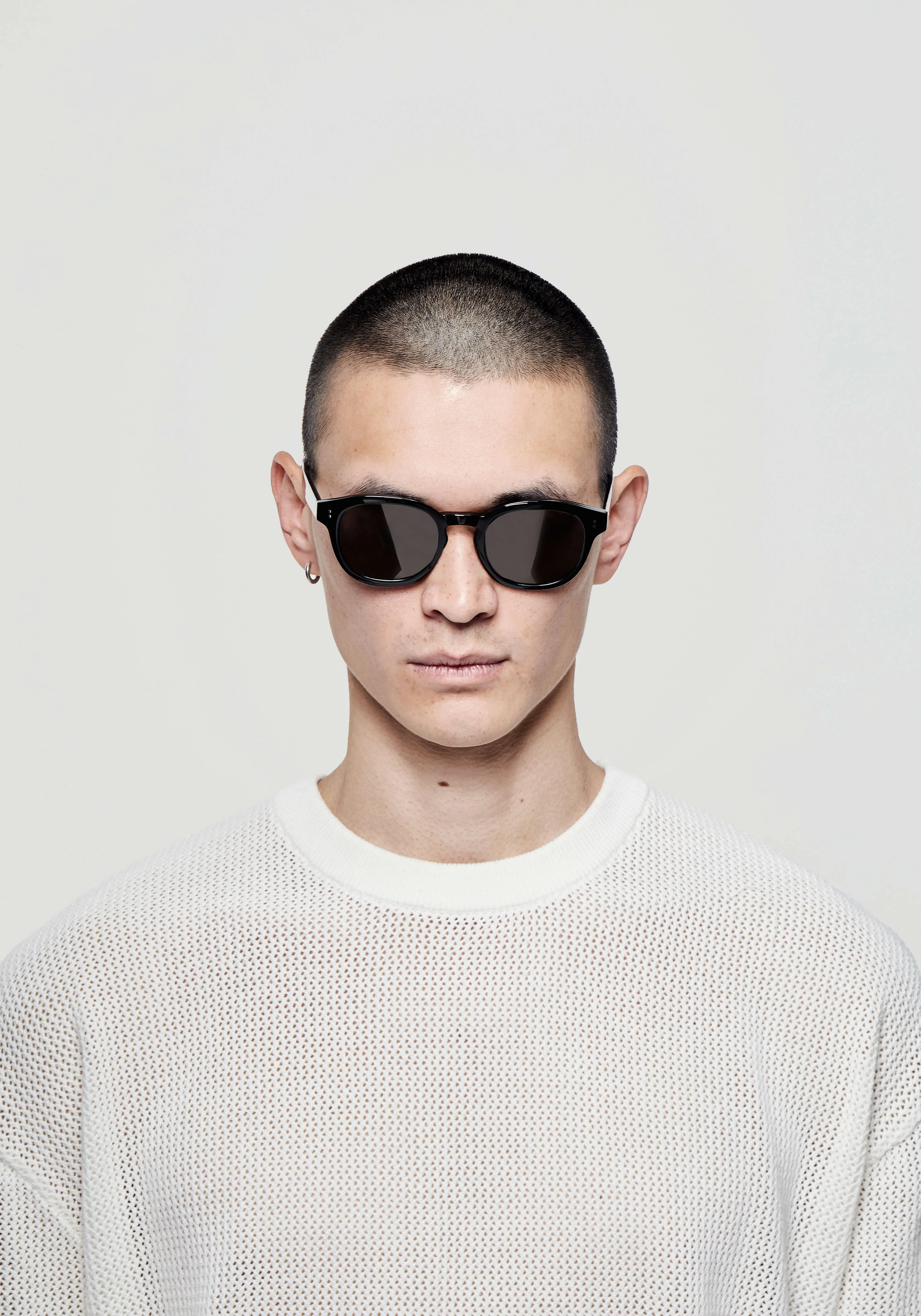 MKI KEYHOLE SUNGLASSES