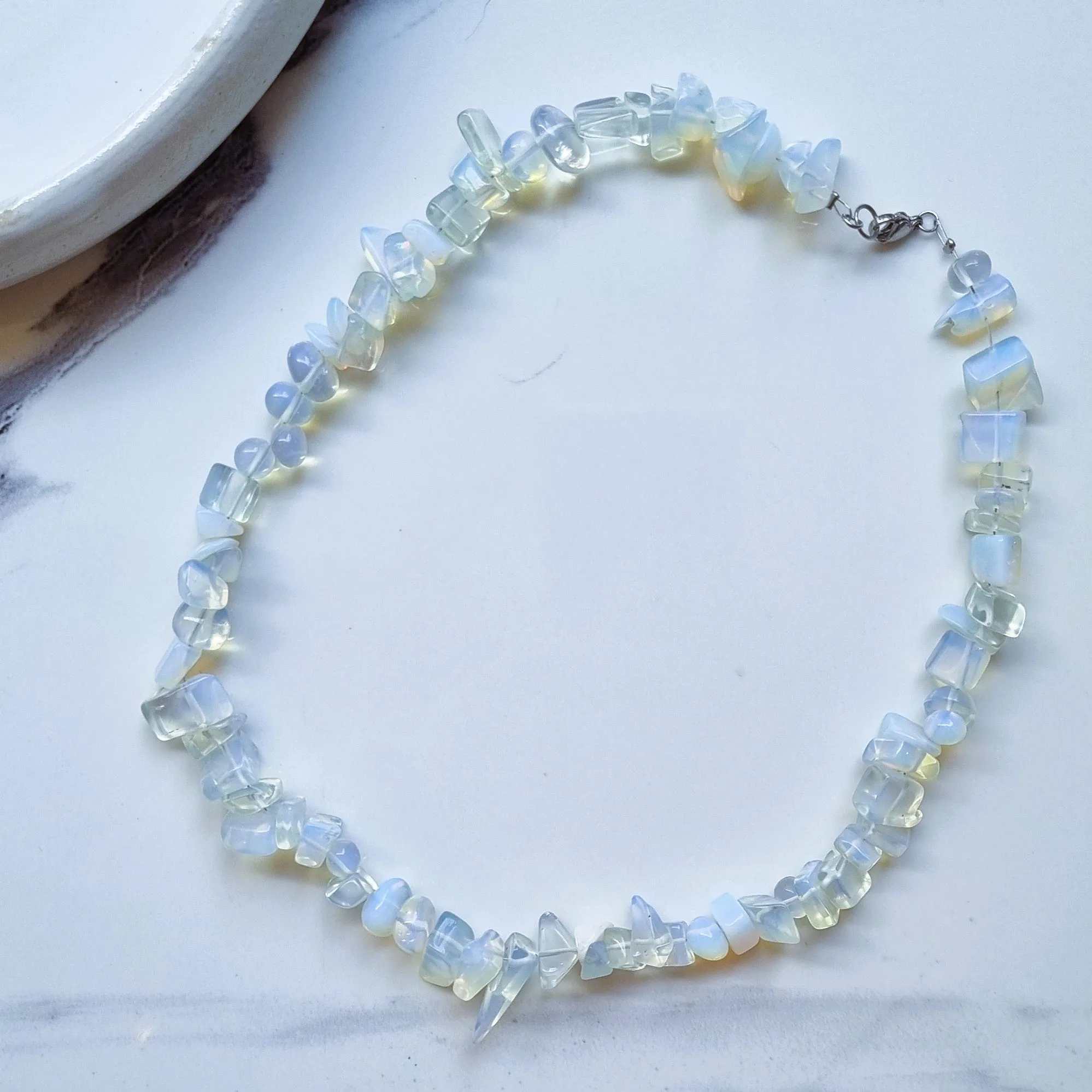 Opal chips necklace