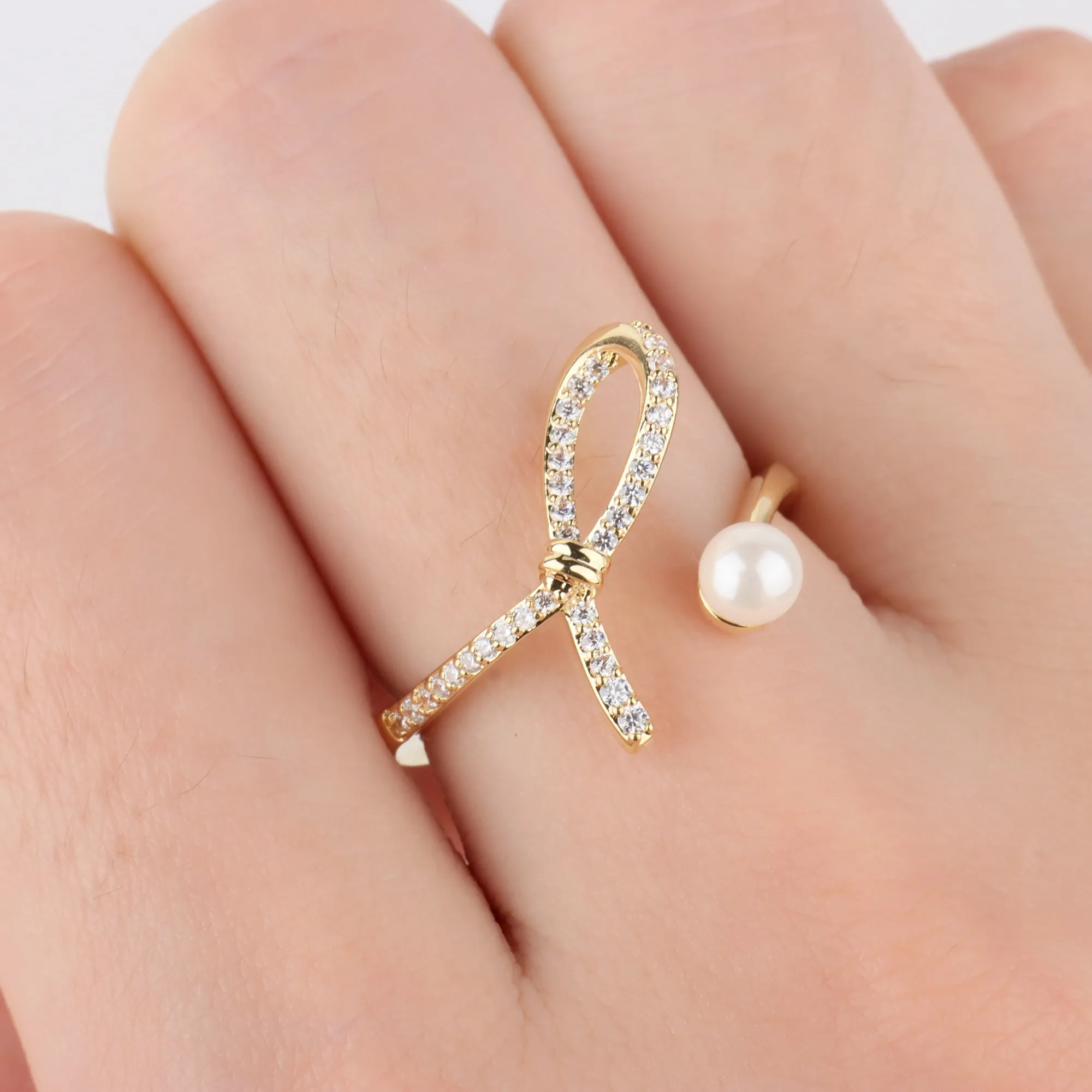 Open Bow Pearl Ring