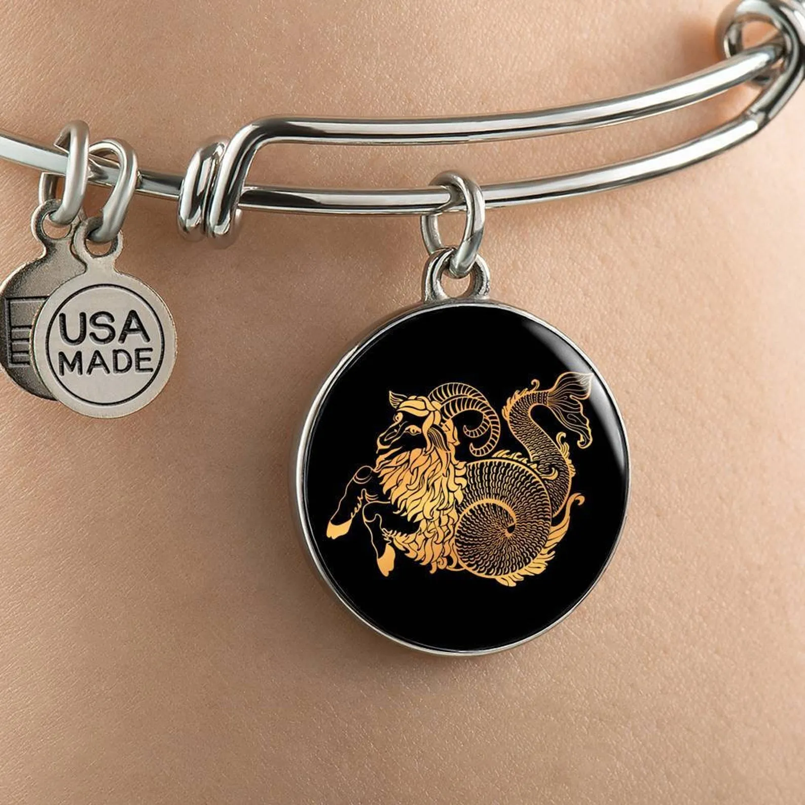 Personalized Capricorn Zodiac Bangle, Luxury Customized Circle Bangle, Engraved Capricorn Gifts, Capricorn Horoscope Present, Goat Gift