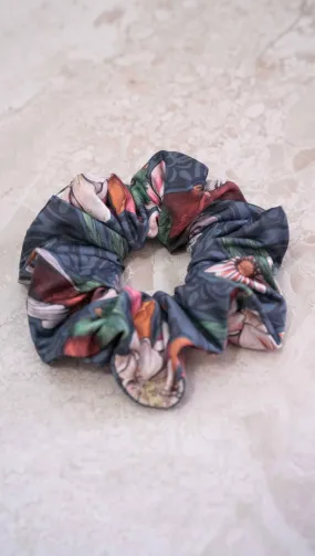 Queztal - Hair Scrunchie