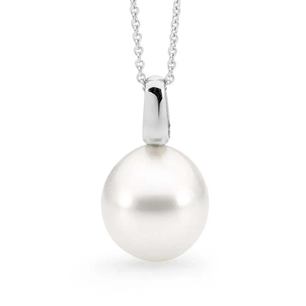 Reverse Taper Pearl Pendant