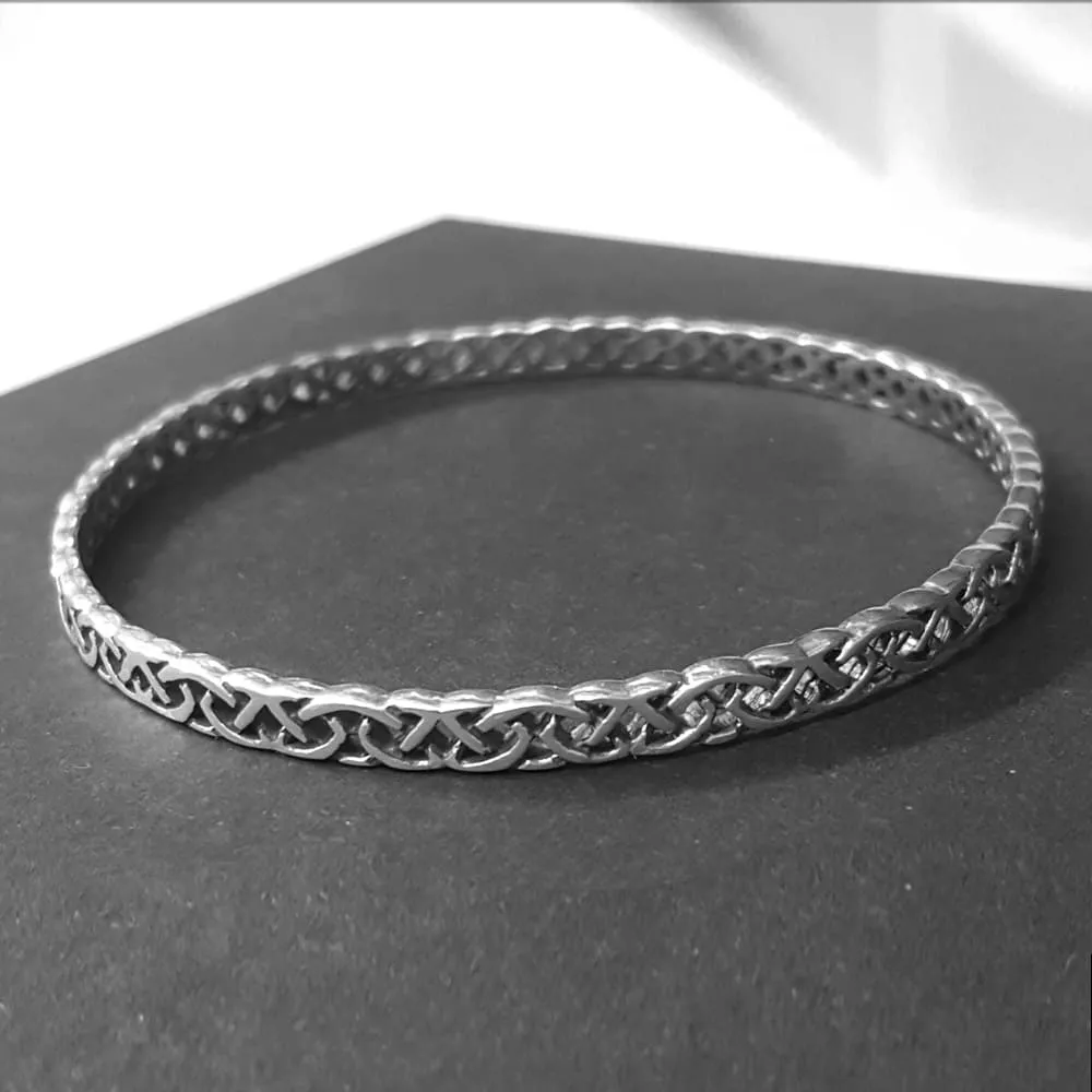 Slim Celtic Knot Bangle Stacker Bracelet Sterling Silver Closed Bangle 5mm Celtic Band