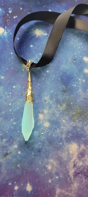 Teardrop Sky Blue Pendant